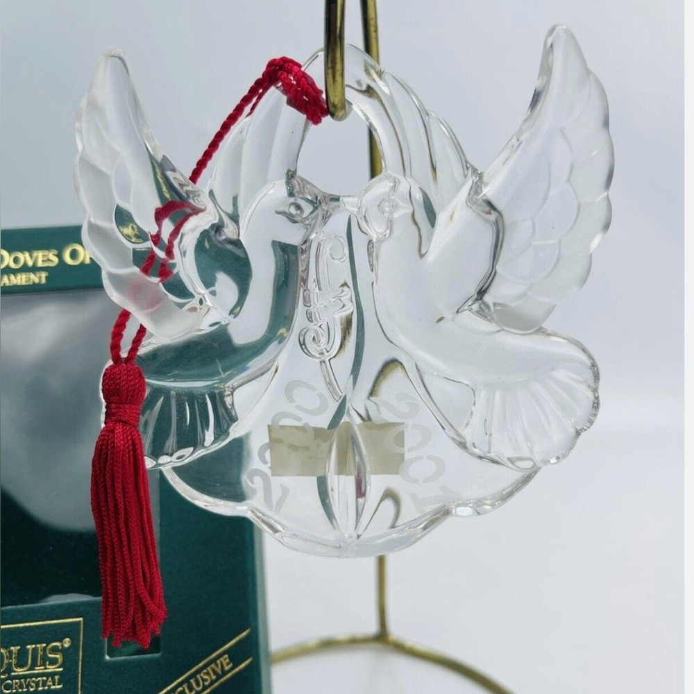Limited Edition Waterford Crystal The Millennium Doves Ornament